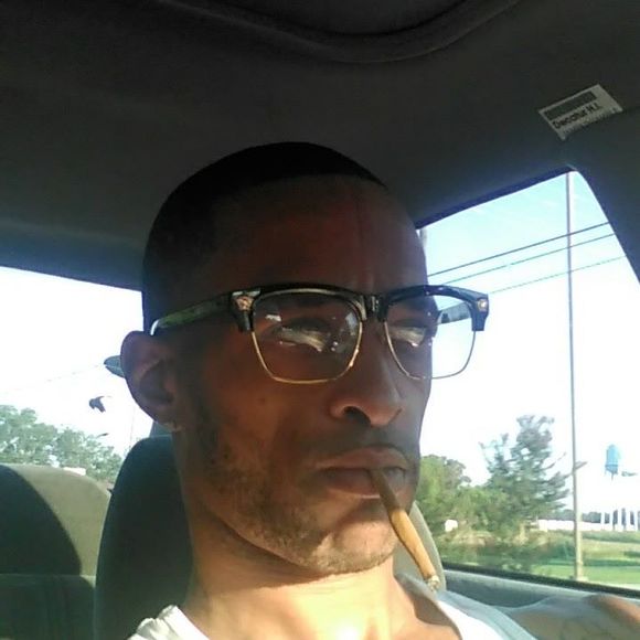 Meet your Posher, James - Picture 1 of 1